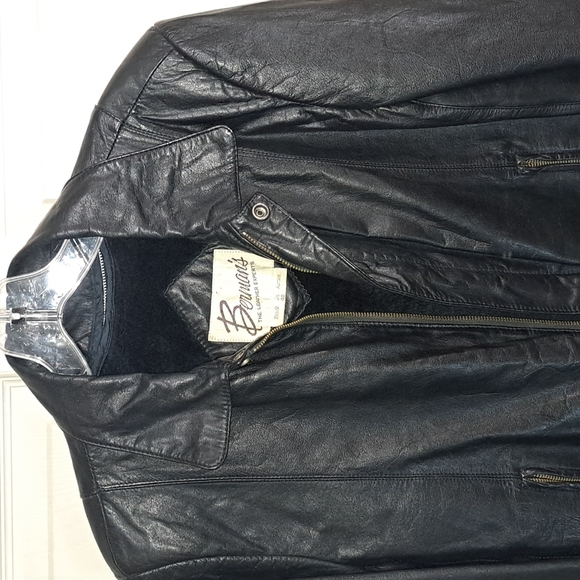 Vintage Berman's leather moto motorcycle biker coat - size 40 Medium - Picture 3 of 14